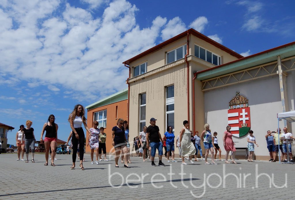 Semmelweis napi party 82